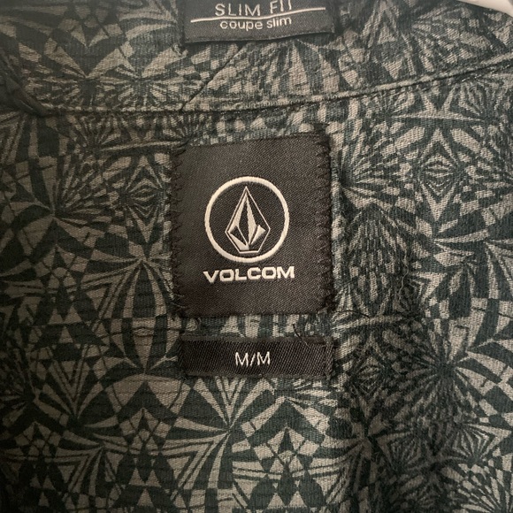Volcom Button Up - Short Sleeve - Picture 3 of 3